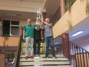 Бриџ развија вијуге