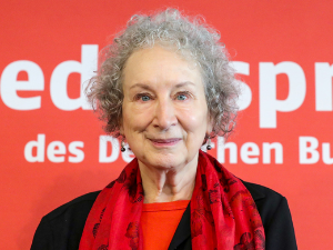 Маргарет Атвуд: Есеји (3)