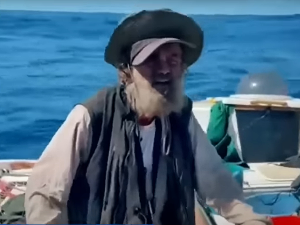 На који начин су човек и пас преживели два месеца на отвореном мору