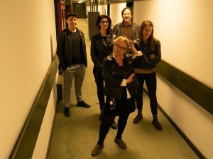 Документарне фусноте – Лет на рецепт