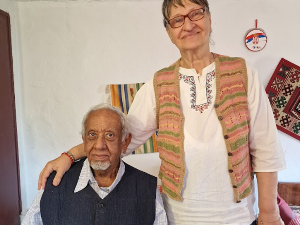 Пола века суданско-српске љубави, Биљанино судбинско скидање каменца код Фејсала