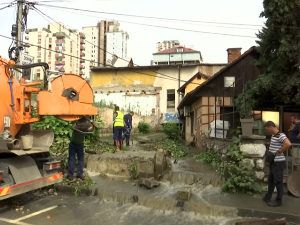 У Ужицу и околини уклањају се последице синоћњег невремена