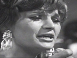  1001 Траг - А што ћемо љубав крити - Силвана Арменулић 