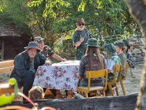 Камионџије д. о. о. 2,  10-12