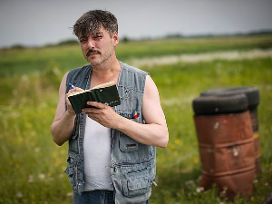 Пси лају ветар носи 1, 1-11