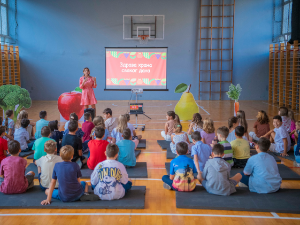 Макси у сарадњи  са Министарством просвете –„Здрава храна сваког дана“ – Едукација о здравим навикама у исхрани