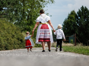 Немци беже из града у село