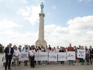 Отворена "Недеља поноса"; Организатори поручују: Ситуација за ЛГБТ лошија него пре