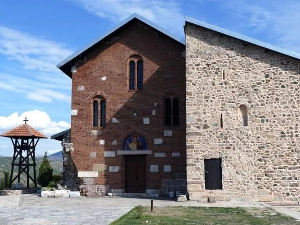 Епархија рашко-призренска: Провокативне оптужбе Приштине да нелегално обнављамо верске објекте