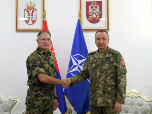 Генерал Мојсиловић са новим командантом Кфора о безбедносној ситуацији на Косову и Метохији
