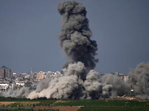 Хамас ослободио две Американке; ИДФ извео нападе на командне центре Хамаса