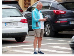 Појачана контрола возача и пешака, казне за непрописно коришћење мобилног телефона