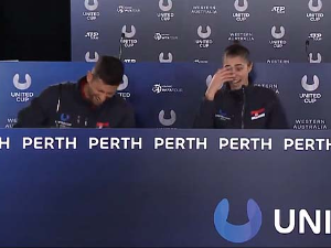 Ђоковић проговорио кинески уз бурне реакције тима 