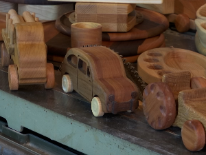 Крагујевац: Еко играчке из Иванове радионице 