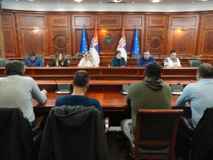 Поједностављење пријаве за субвенције пољопривредницима, уз строгу контролу коришћења тих средстава