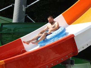 Камионџије д..о.о. 2, 8-12