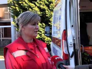 Како је медицински техничар у Богатићу породио жену у санитету