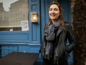 Мари Дарјесек: Бити овде, дивно је (2)