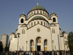 Поноћна Божићна литургија из Храма Светог Саве