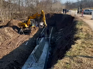 У селу Јежевица код Чачка хитна санација клизишта