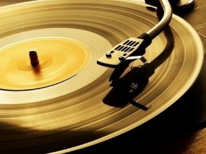 Грамофонија – Концерт за виолину и оркестар у Де-дуру опус 35 Петра Чајковског