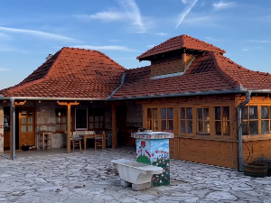 Како савремена кретања у туризму прате сеоска домаћинства у чачанском и таковском крају