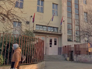 Да ли се затвара Хемијско-прехрамбена и текстилна школа „Урош Предић“ у Зрењанину