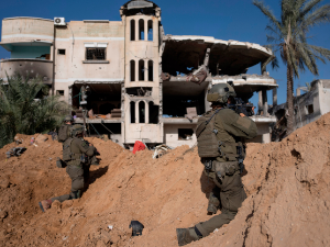 Нетанјаху најавио планове за евакуацију цивила из Рафе;  Црвени полумесец: ИДФ упале у болницу у Кан Јунису