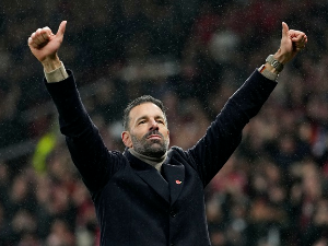 Јунајтедова победа против Лестера за Ван Нистелроја