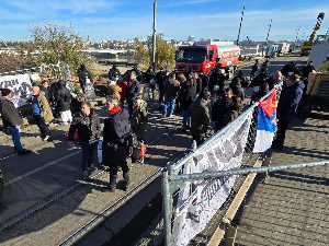 Протест због рушења Старог савског моста, договор о дежурању по једног посланика опозиције