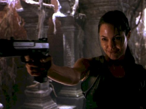 Лара Крофт: Пљачкаш гробница