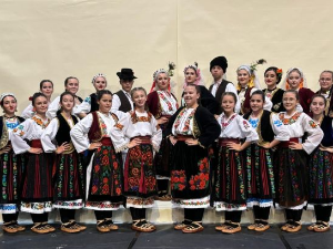 Беч: Дечја смотра фолклора показала сву лепоту српске традиције