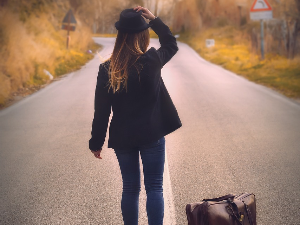 Неки са 21, неки са 26, а у Србији са 30,4 године – шта је пресудно  да млади напусте „родитељско гнездо”