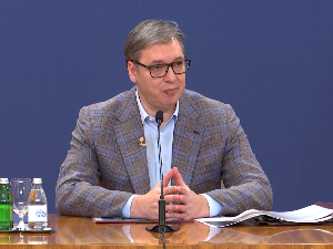 Председник Вучић помиловао 13 особа које су ухапшене током блокада