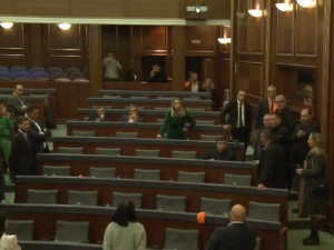 Посланицима Српске листе онемогућено присуство седници скупштине у Приштини