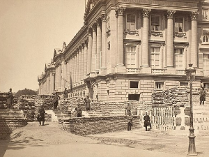 Кристин Рос: Комунални луксуз – Политички имагинаријум Париске комуне (3)