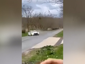 Тешка несрећа на ауто-релију у Мађарској - четворо мртвих, осам повређених 