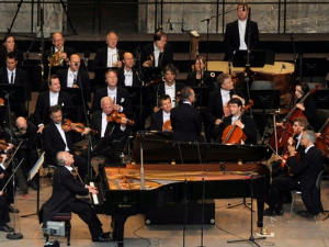 Простори пијанизма – Маурицио Полини