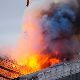 Велики пожар у Копенхагену, гори стара зграда данске берзе