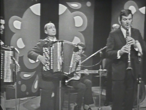 Песмом да ти кажем: Јовица Петковић