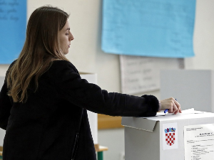 Грађани Хрватске гласали за посланике Сабора 