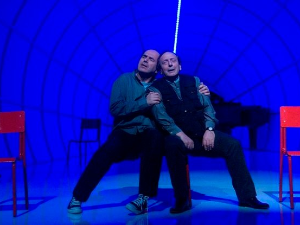 ТВ театар – Рођени Ју