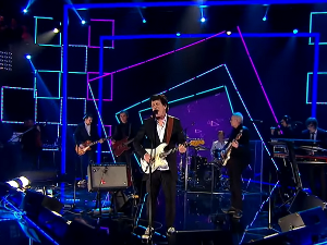 Летња башта 202: Ван Гог, Бранко Ђурић Ђуро и Тригер - аутори нових обрада песама Бајаге и Инструктора