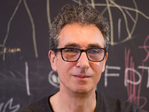  Предраг Крстић: Кант у свом контексту – апологија просветитељског ума (1)