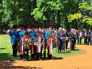 Дан сећања на жртве усташких злочина - положени венци и одржан помен страдалима