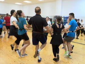 Учење српског кола ускоро и преко апликације