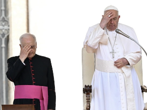 Папа Фрања: Црквене проповеди дуже од осам минута су катастрофа