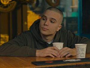 У клинчу, 26-30