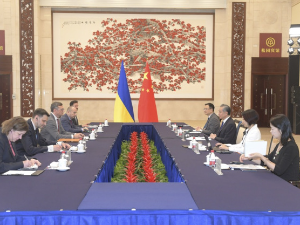 Украјина коначно пружила руку Пекингу – Кина као дипломатска велесила