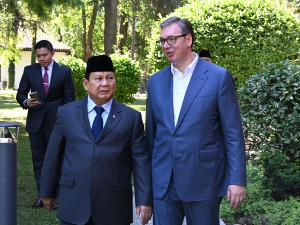 Вучић са изабраним председником Индонезије: Србија за развој сарадње у свим областима